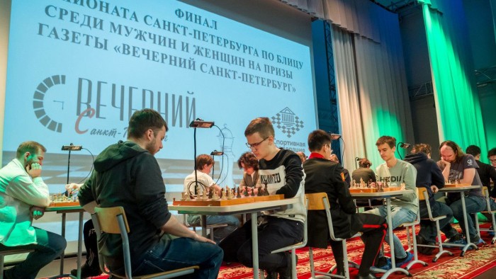 Финал чемпионата города по блицу на призы «Вечерки» впервые состоялся в Суворовском училище